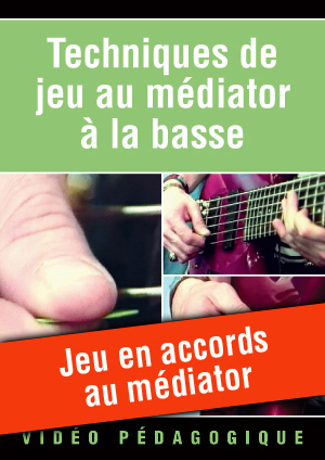 Jeu en accords au médiator